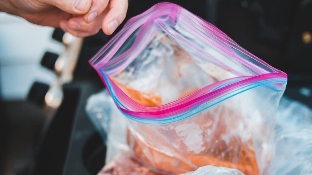 Court trashes suit claiming Ziploc bags leech microplastics